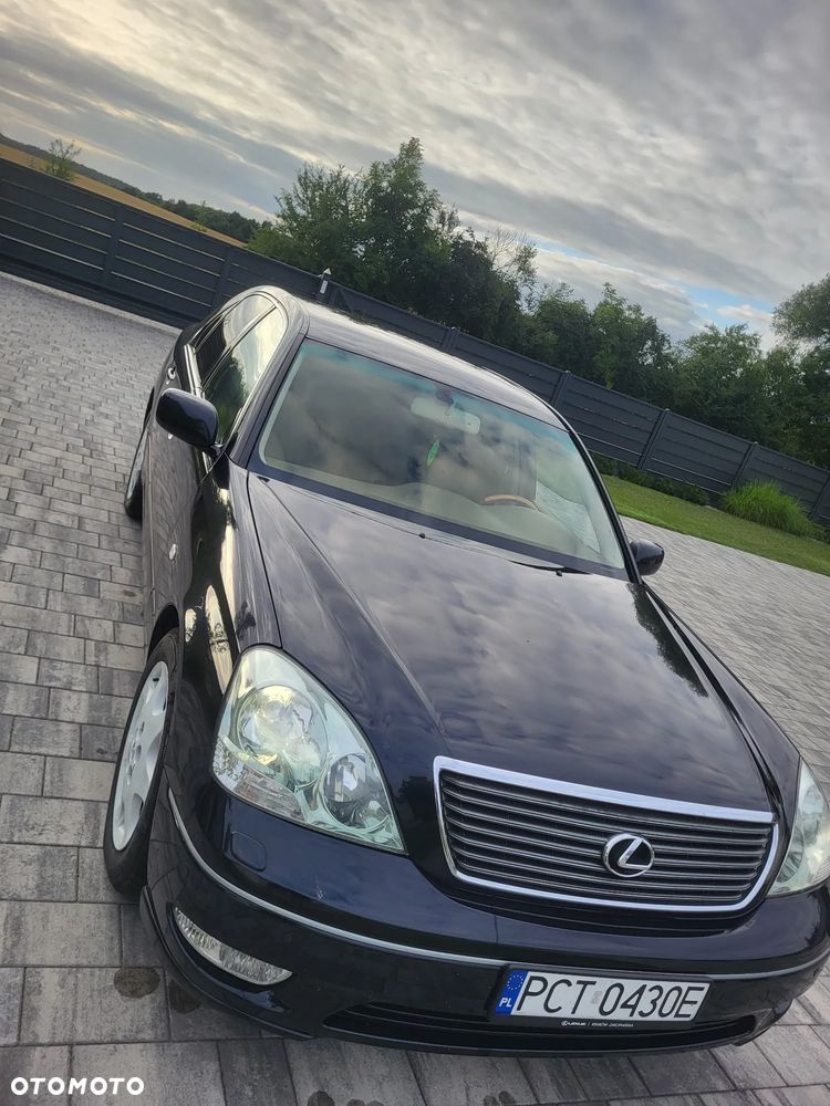 Lexus LS Prezydent - 9