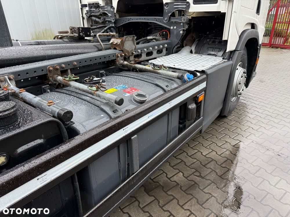Scania 450 - 14