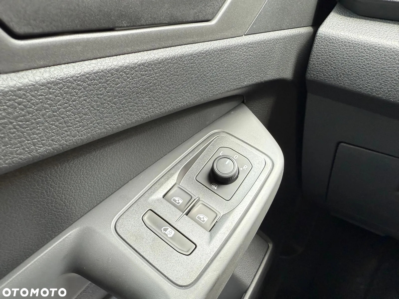 Volkswagen Caddy - 26