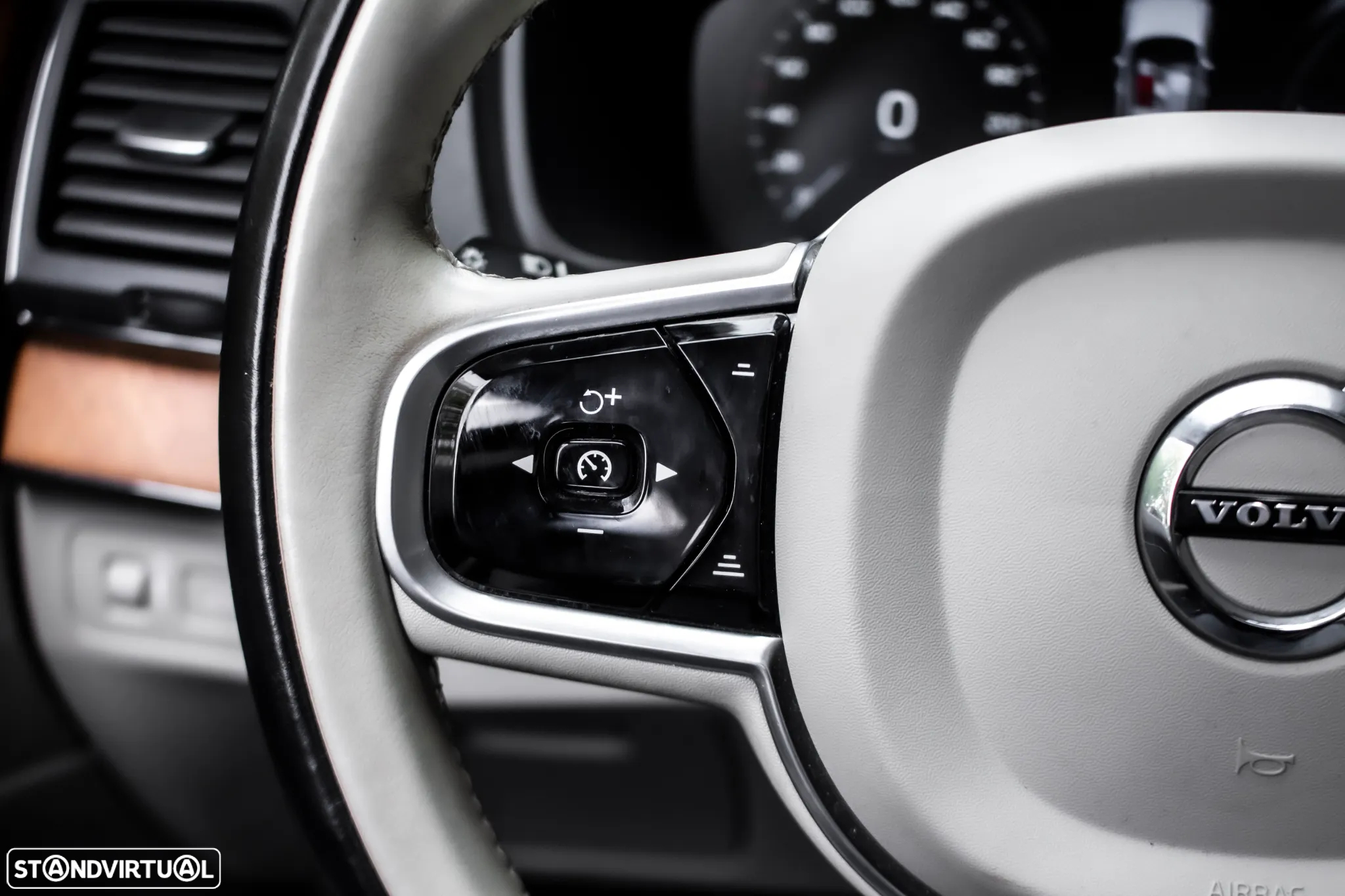 Volvo XC 90 2.0 T8 PHEV Inscription AWD - 14