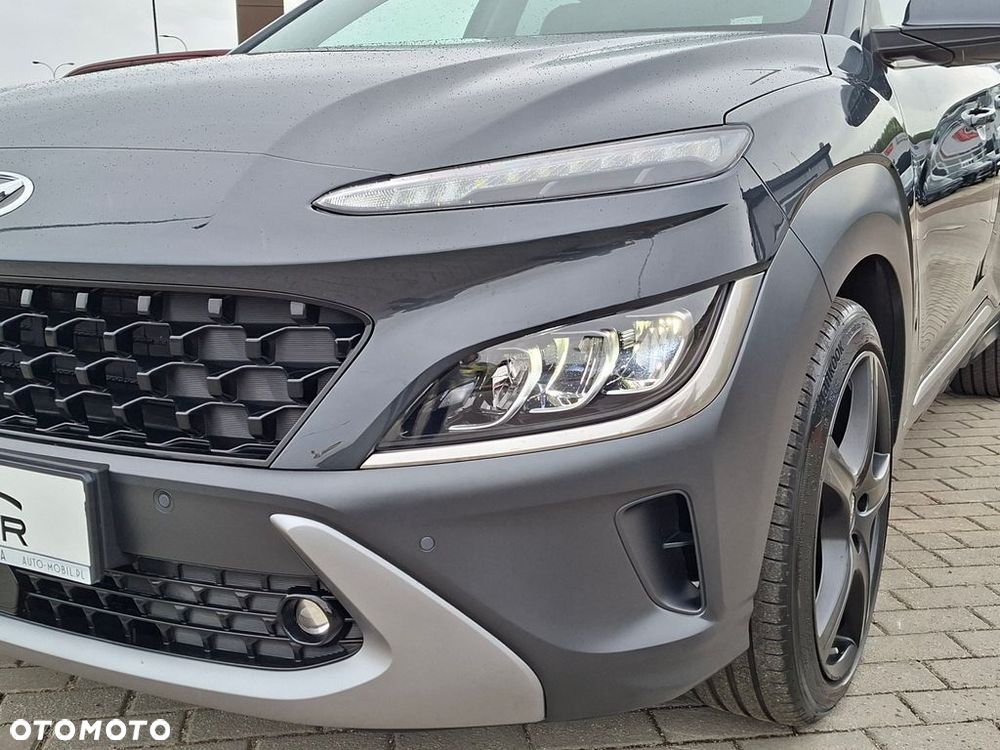 Hyundai Kona - 11