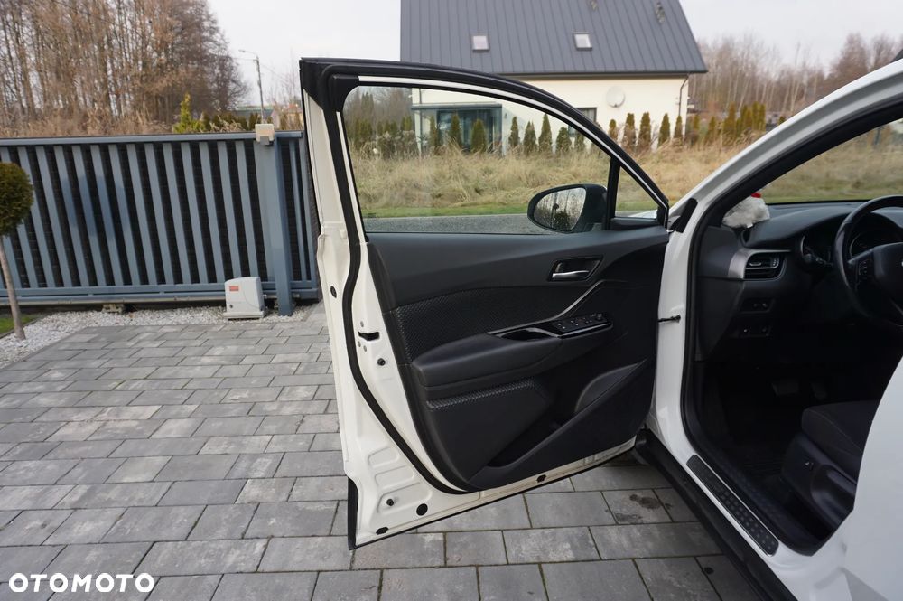 Toyota C-HR 1.8 Hybrid Premium - 17