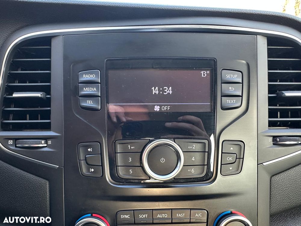 Renault Megane Blue dCi 116 Zen - 20