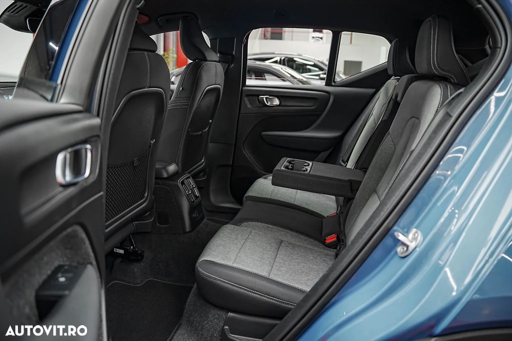 Volvo XC 40 T4 Recharge DKG Plus Bright - 6