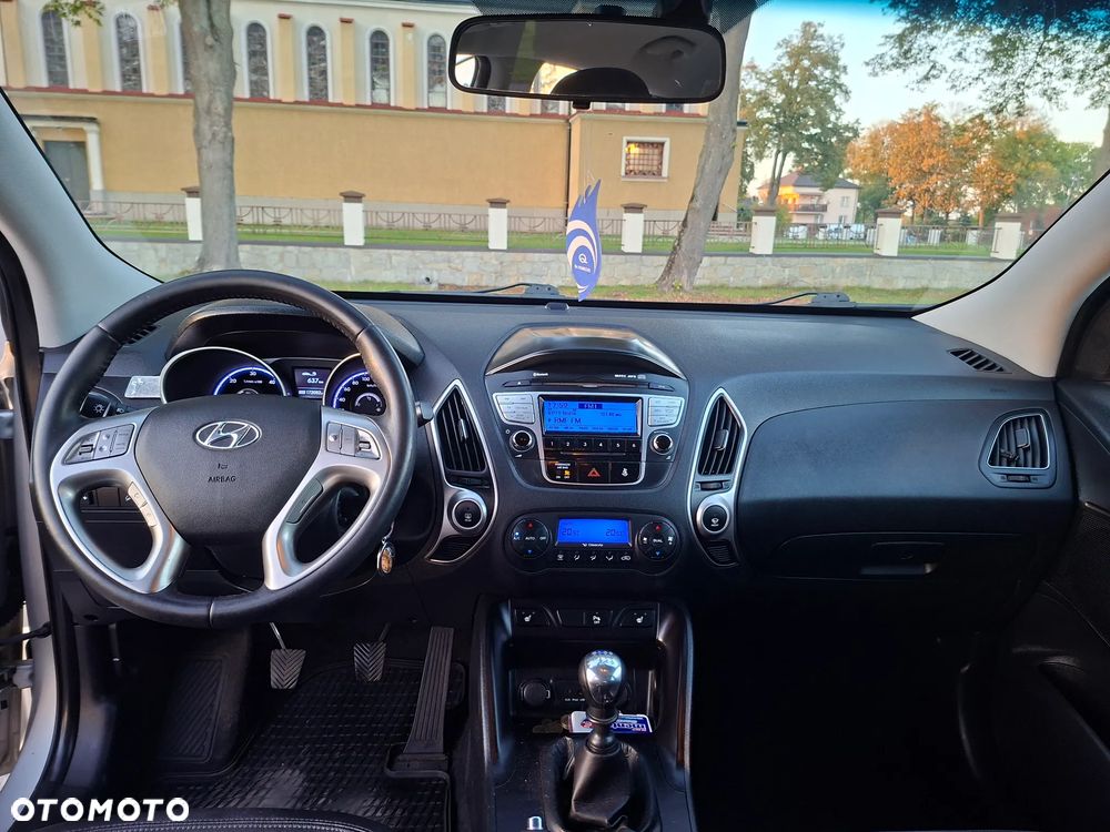 Hyundai ix35 - 14