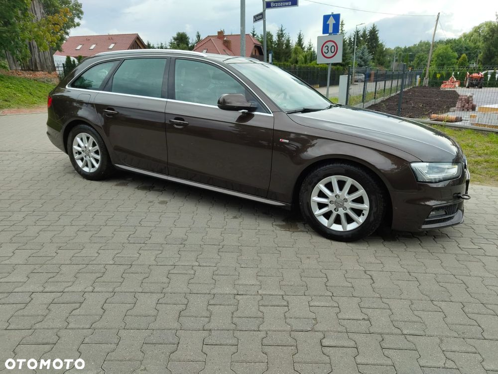 Audi A4 Avant 2.0 TDI DPF clean diesel quattro S tronic S line Sportpaket - 30