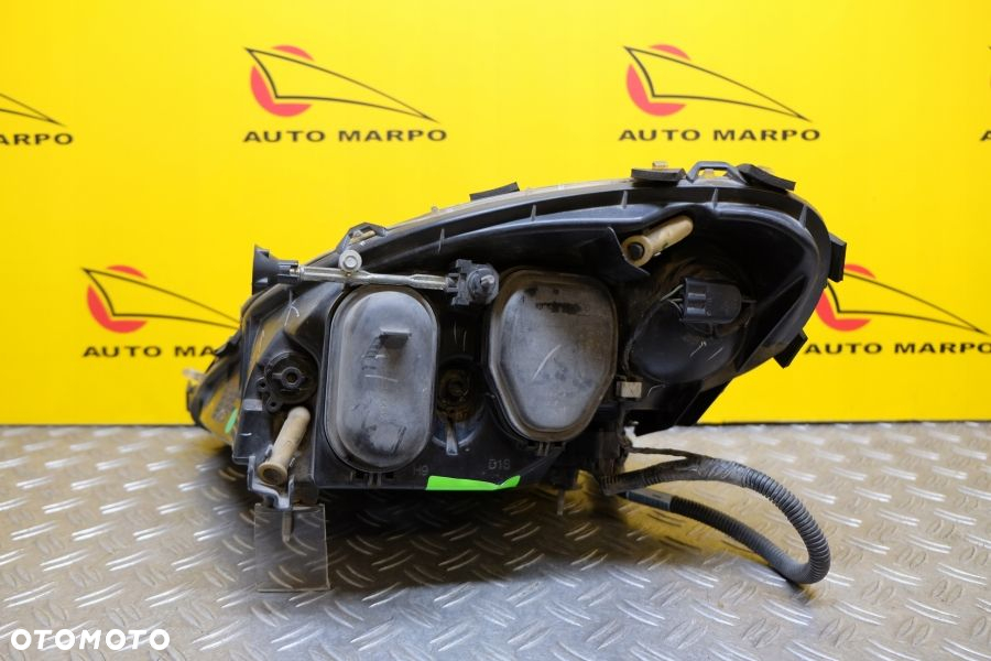 CHEVROLET CORVETTE C6 2005-2006 REFLEKTOR LAMPA XENON R USA - 7