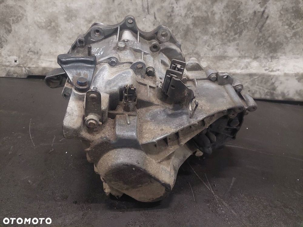SKRZYNIA BIEGÓW VOLVO S80 I 2.5 TDI P1208961 - 3