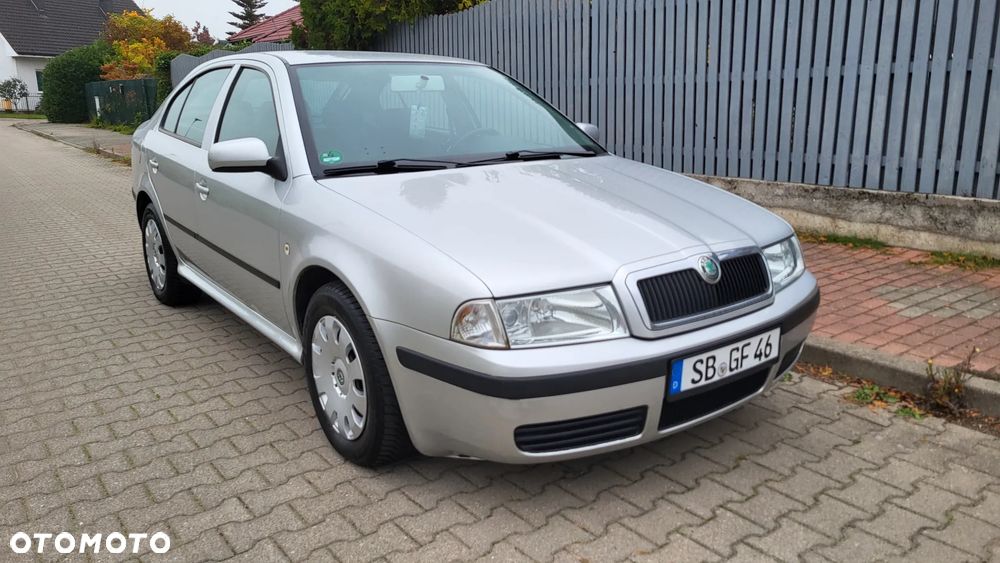 Skoda Octavia - 2