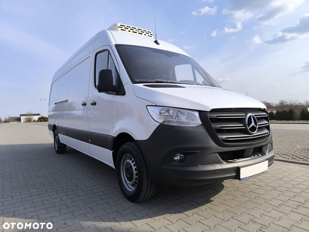 Mercedes-Benz Sprinter 315, Automat, Mroźnia, Chłodnia + Funkcja Grzania, Długi (4.25m) - 30