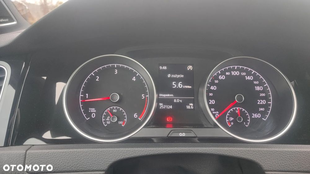 Volkswagen Golf 2.0 TDI (BlueMotion Technology) Highline - 12