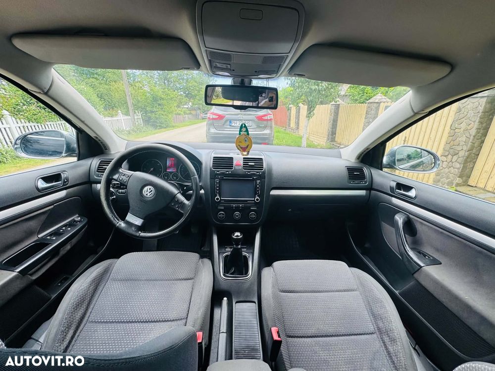 Volkswagen Jetta 2.0 TDI Comfortline - 6