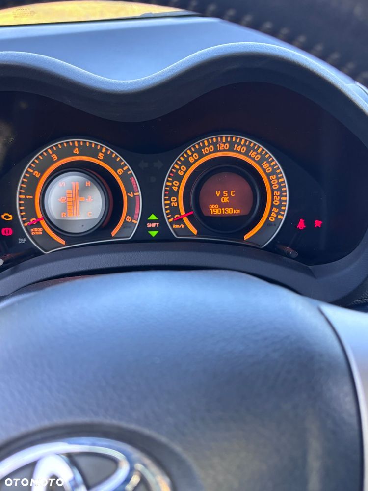 Toyota Auris 1.6 VVT-i Terra - 9