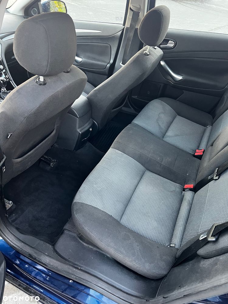 Ford Mondeo 2.0 TDCi Ambiente - 8