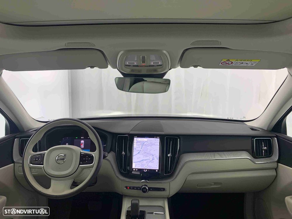 Volvo XC 60 2.0 T6 PHEV Plus Dark AWD - 8