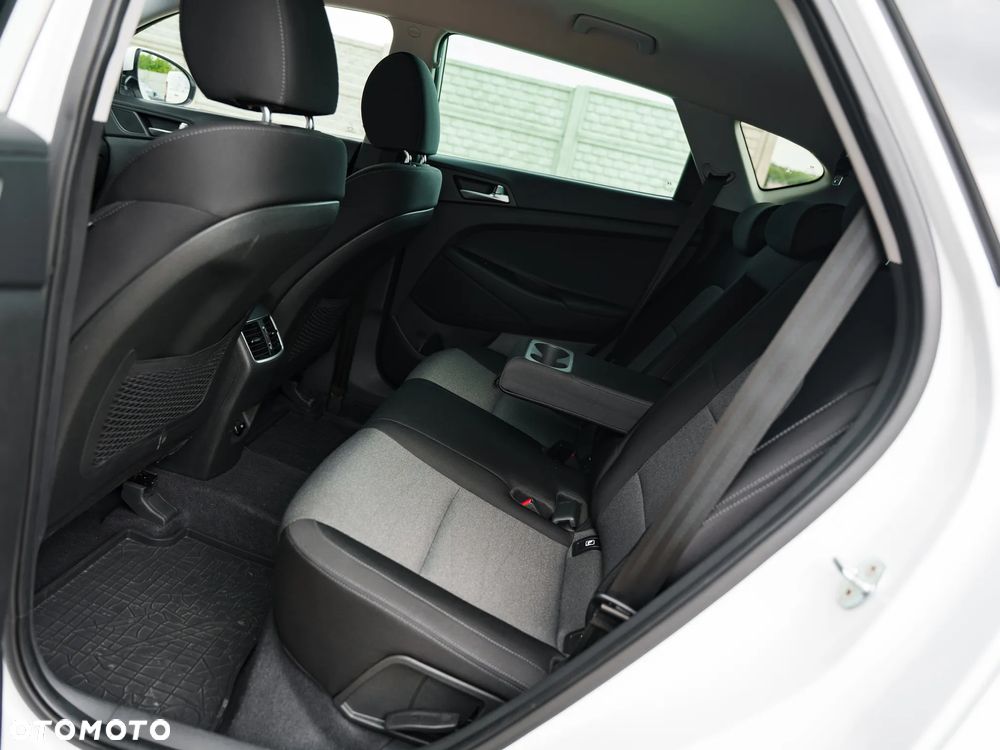 Hyundai Tucson blue 1.6 CRDi 2WD DCT Premium - 14