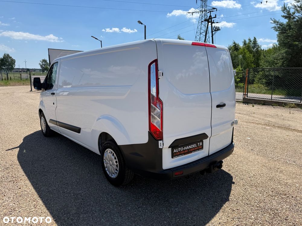 Ford Transit Custom - 8