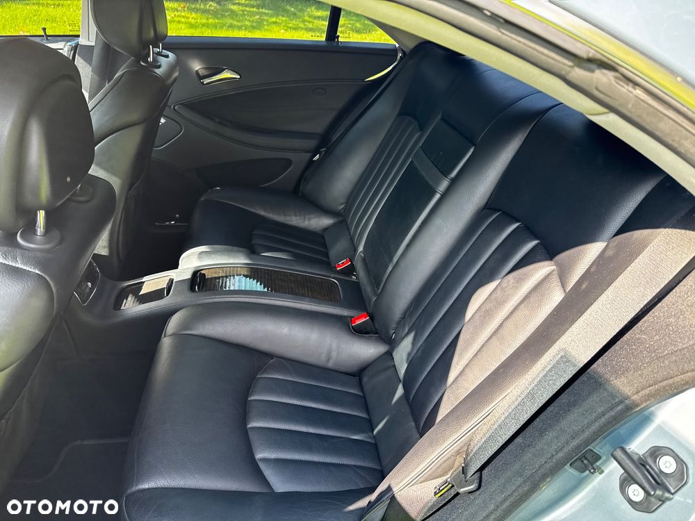 Mercedes-Benz CLS 500 - 9