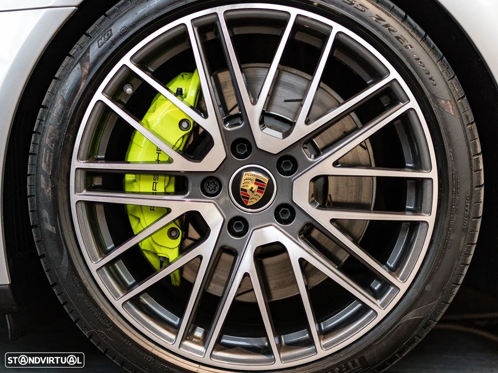 Porsche Panamera Sport Turismo 4 E-Hybrid Platinum Edition - 16
