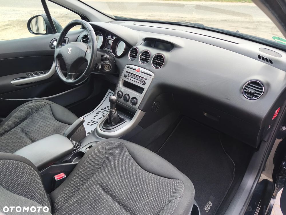 Peugeot 308 120 VTi Premium - 31