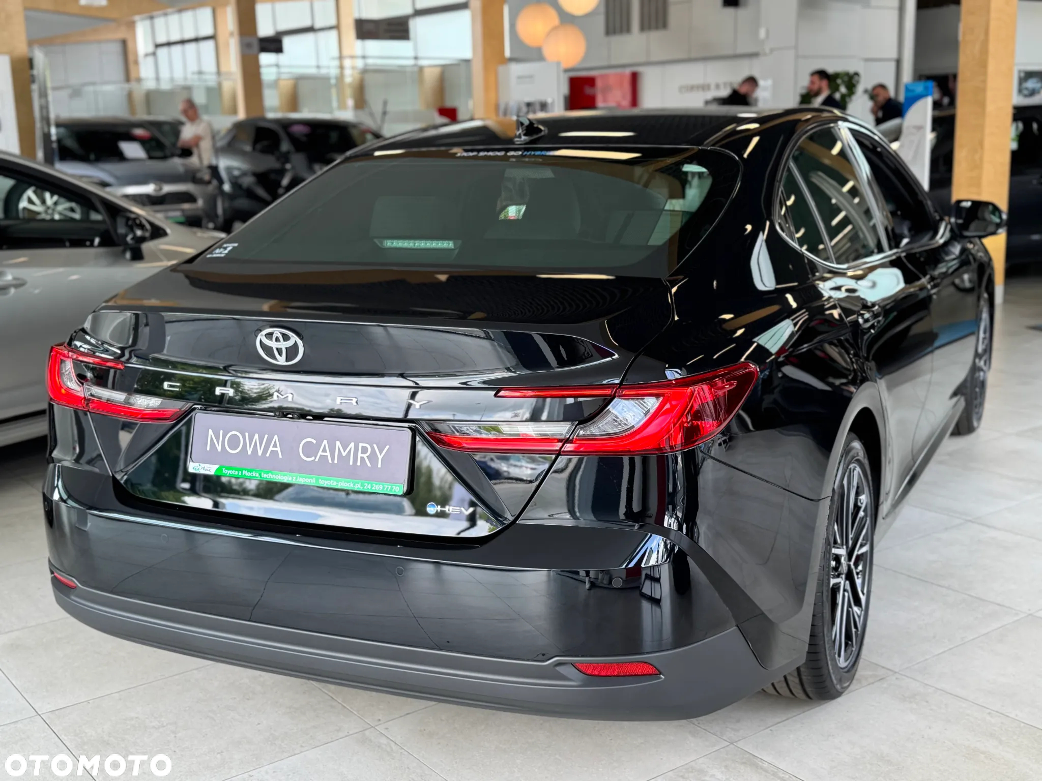 Toyota Camry 2.5 Hybrid Dynamic Force Executive e-CVT - 9