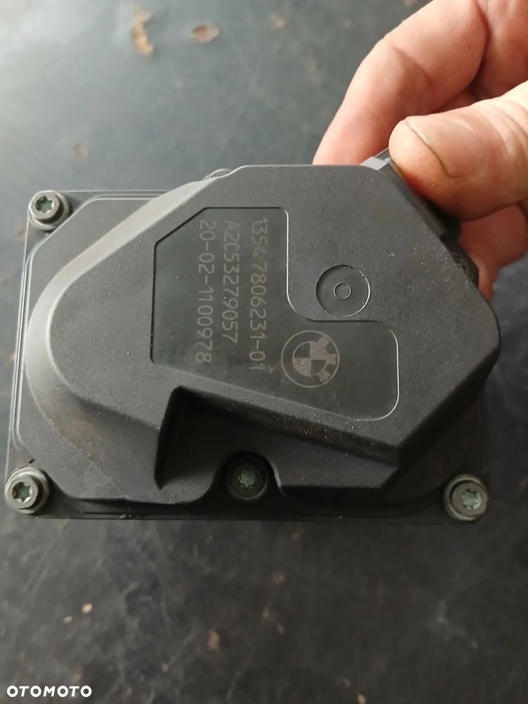 Przepustnica powietrza BMW F01 F02 F10 F11 F30 E70 3l.d 13547806231-01 - 2