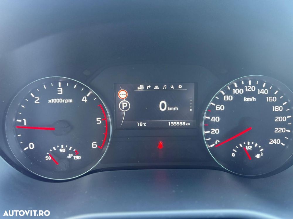 Kia Sportage - 16