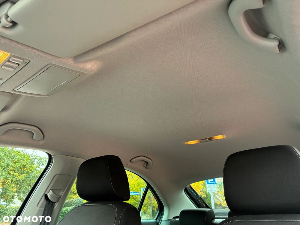 Skoda RAPID 1.0 TSI Style - 17