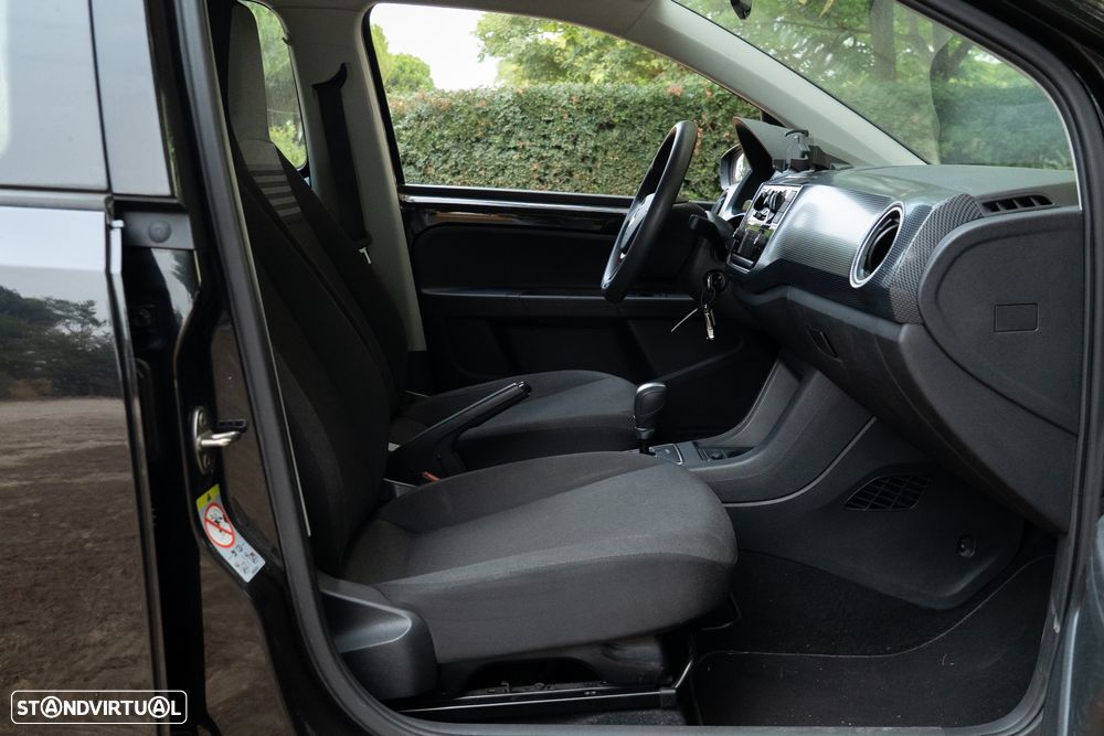 VW Up! 1.0 Move Auto - 13