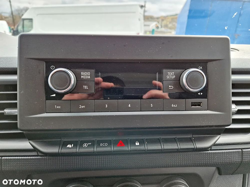 Renault Trafic - 18