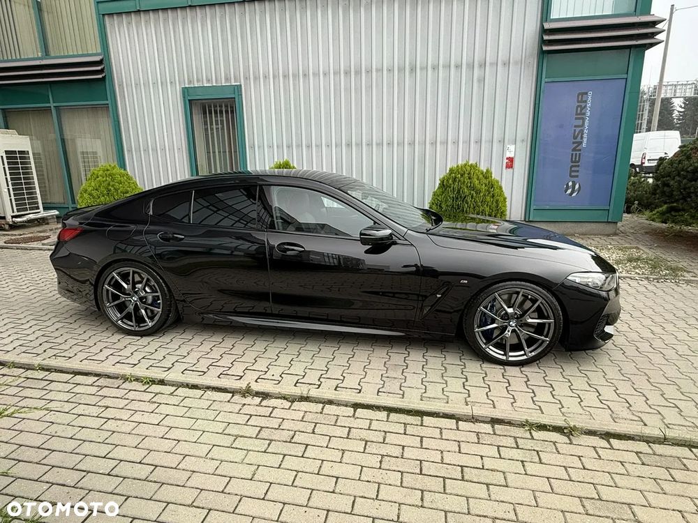 BMW Seria 8 - 7