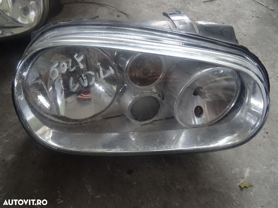 Vand Far Dreapta Volkswagen Golf 4 volan pe stanga din 2002 - 1