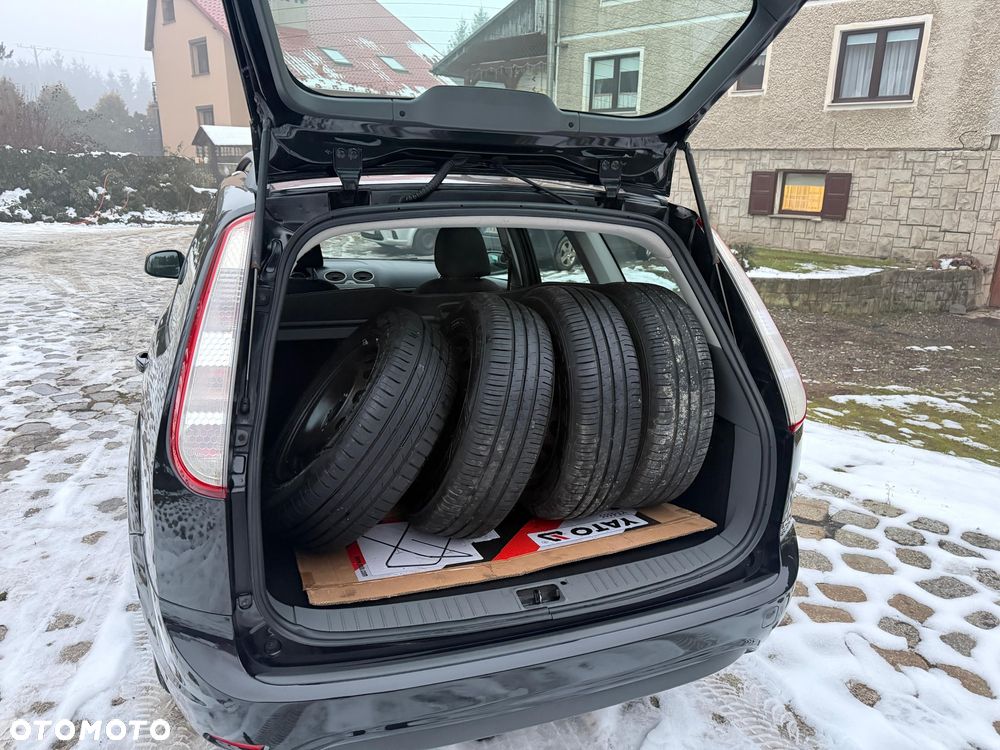 Ford Focus 1.6 16V Black Magic - 15