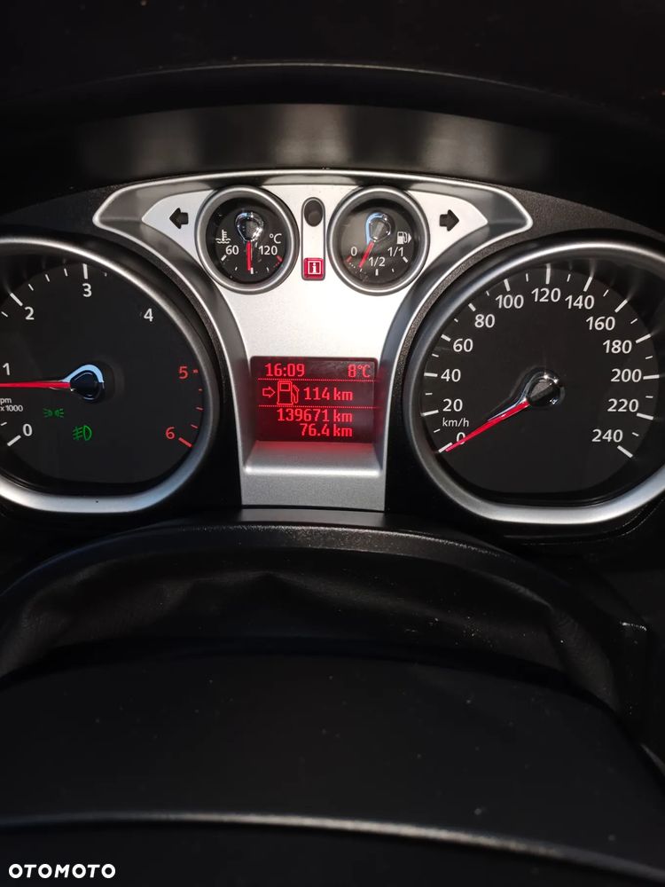 Ford Kuga 2.0 TDCi 4x4 Trend - 14