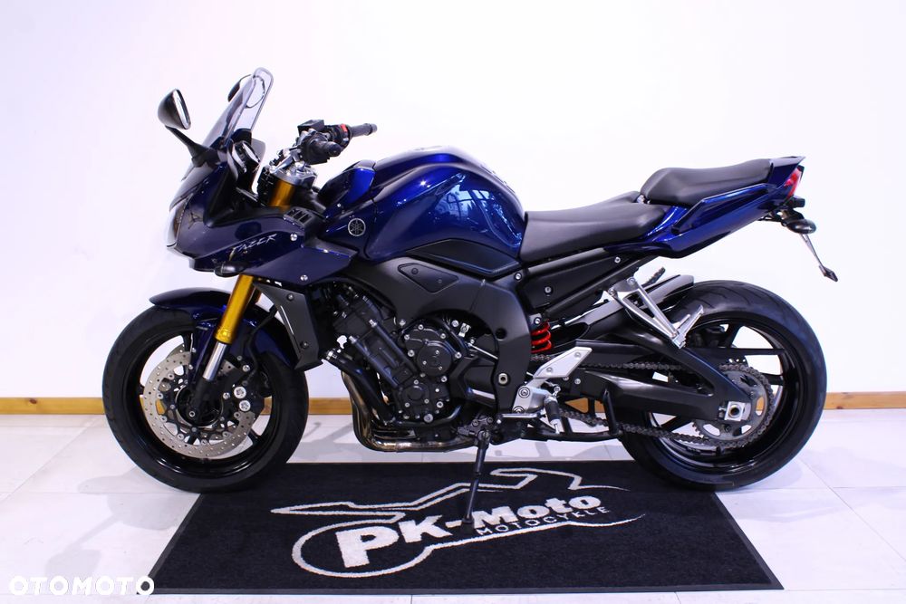 Yamaha FZ - 2