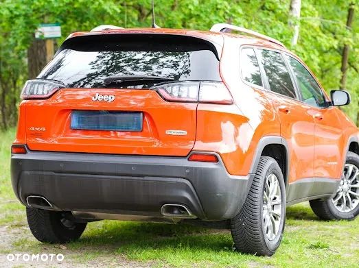 Jeep Cherokee - 5