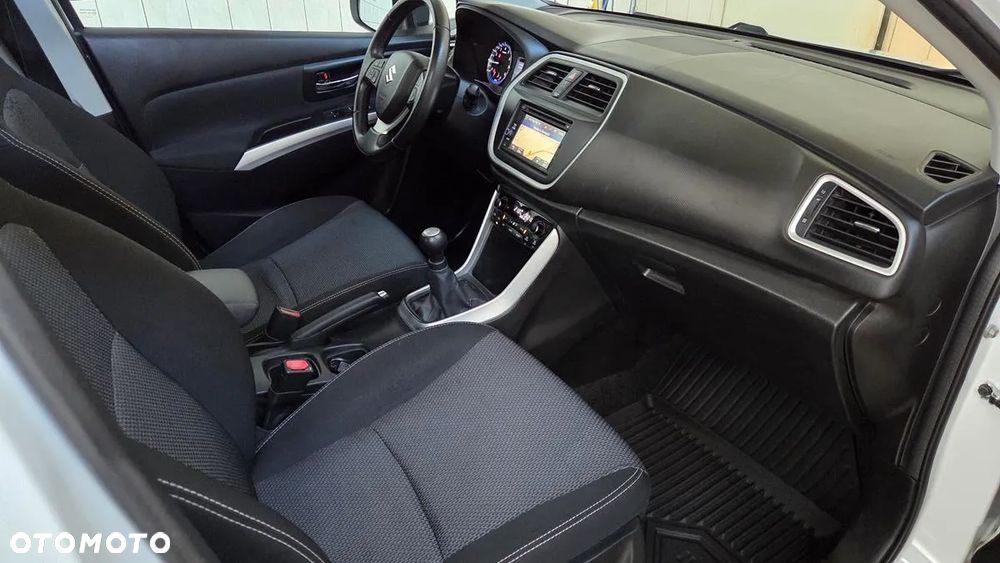 Suzuki SX4 S-Cross 1.6 Premium - 16