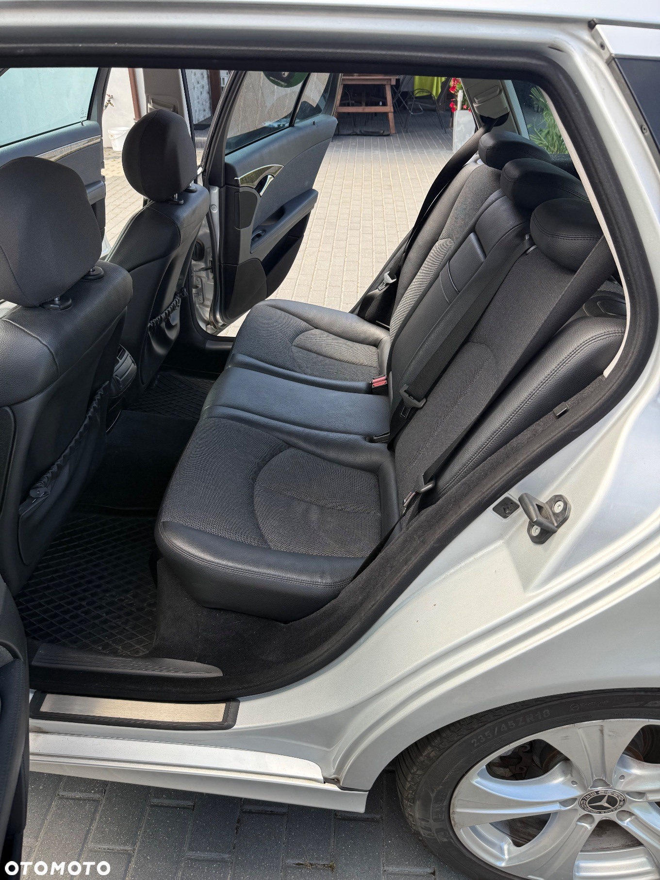 Mercedes-Benz Klasa E 320 CDI Avantgarde - 8