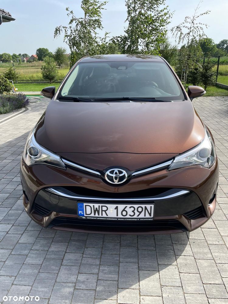 Toyota Avensis 2.0 Premium MS - 2