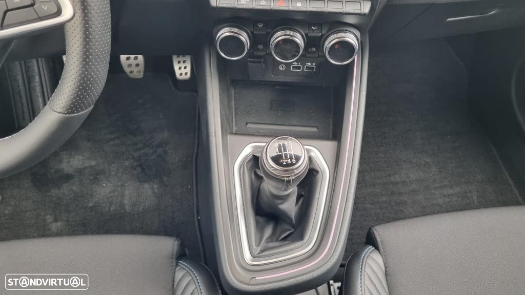 Renault Clio - 14
