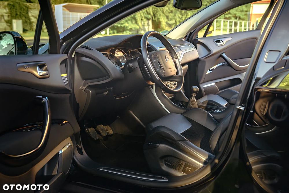 Citroën C5 Tourer HDi 170 Biturbo FAP Exclusive - 20