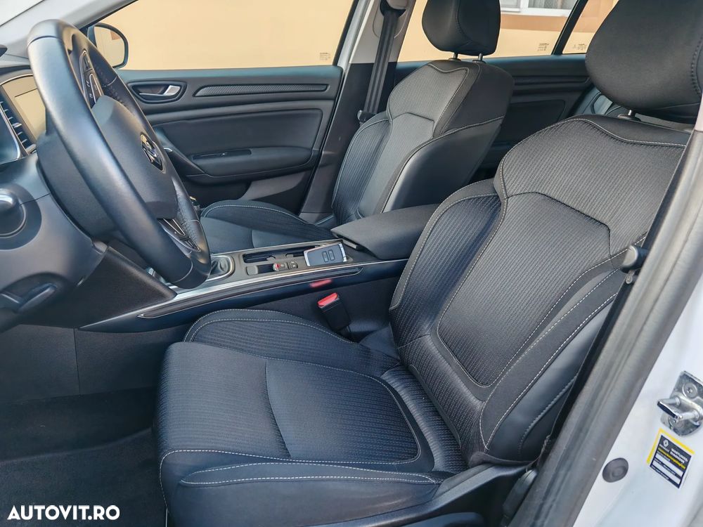 Renault Megane BLUE dCi 115 BUSINESS EDITION - 5