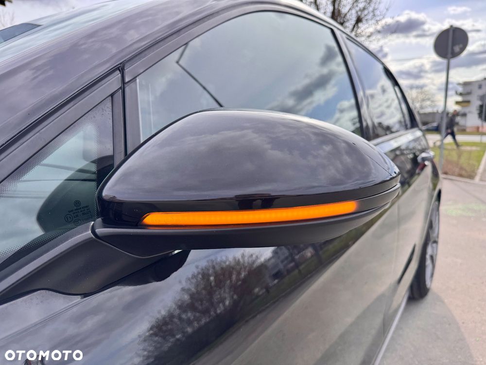 Volkswagen Golf GTI (BlueMotion Technology) DSG Performance - 20