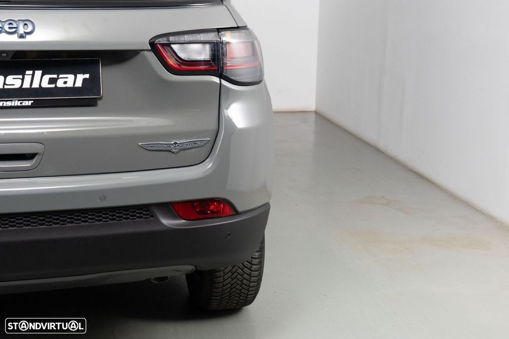 Jeep Compass 1.3 TG Trailhawk - 18