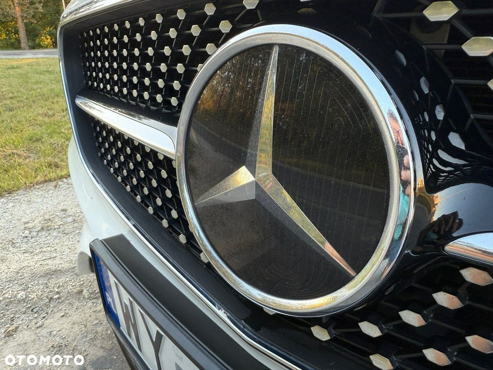 Mercedes-Benz Klasa E - 24