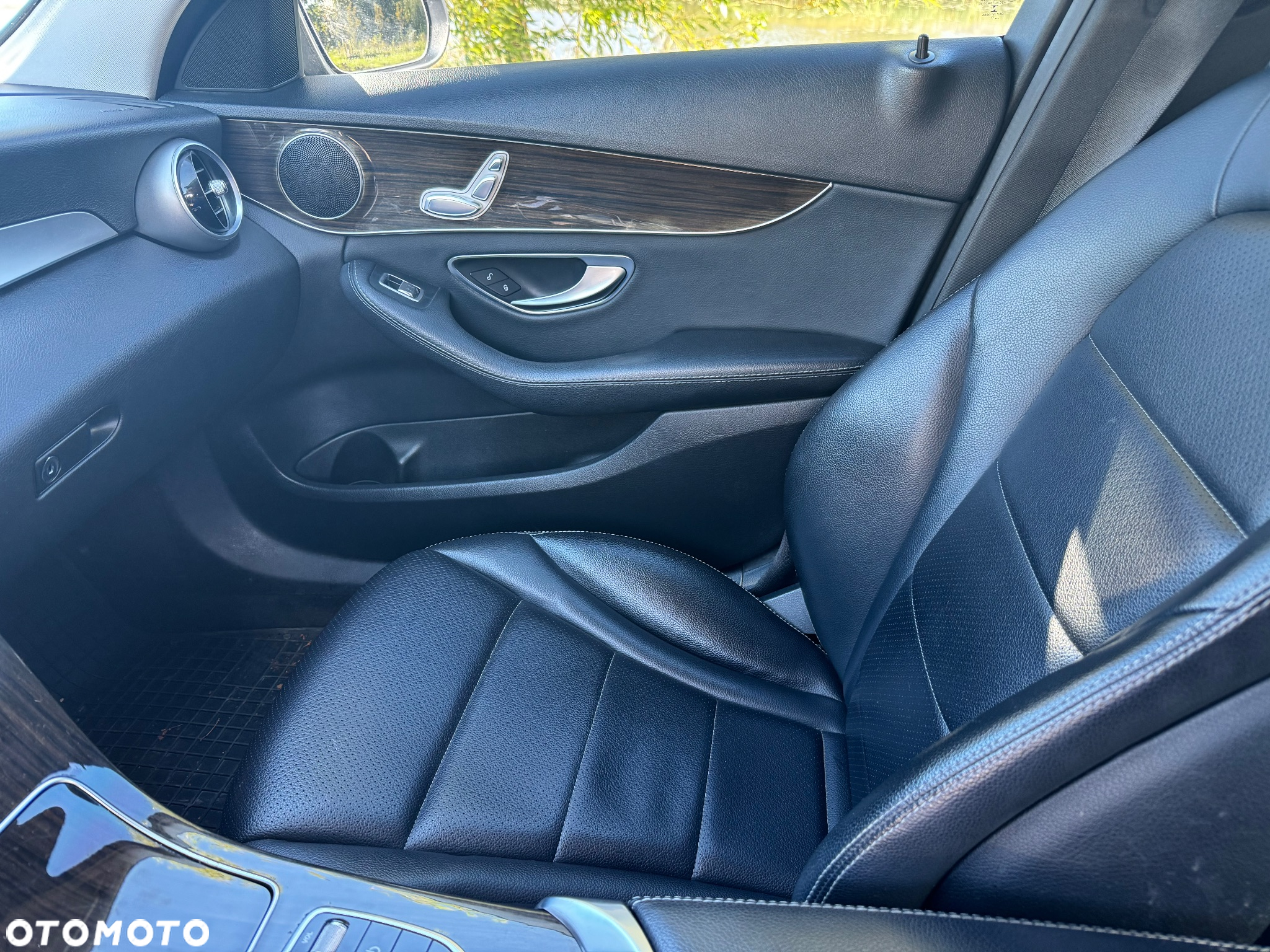 Mercedes-Benz Klasa C 300 7G-TRONIC - 13