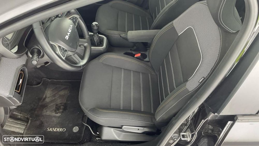 Dacia Sandero 1.0 ECO-G Expression Bi-Fuel — fotografia 3