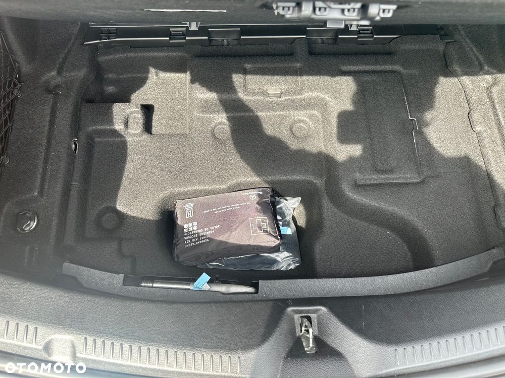 Mercedes-Benz Klasa E 300 9G-TRONIC - 7