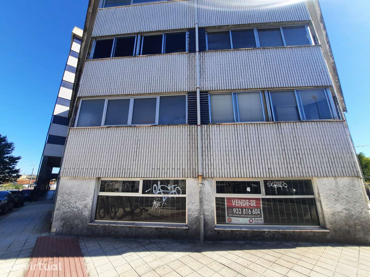 Imóvel comercial em Ermesinde com 564 m² - Grande imagem: 2/22