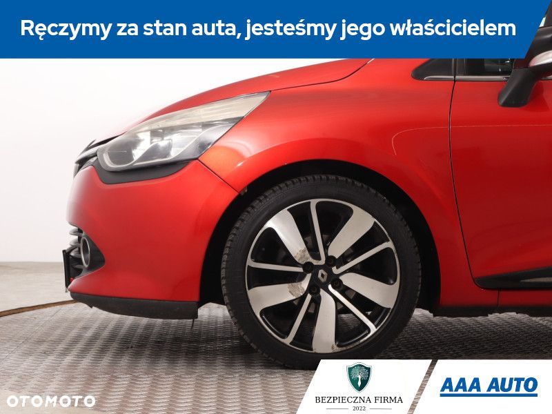 Renault Clio - 17